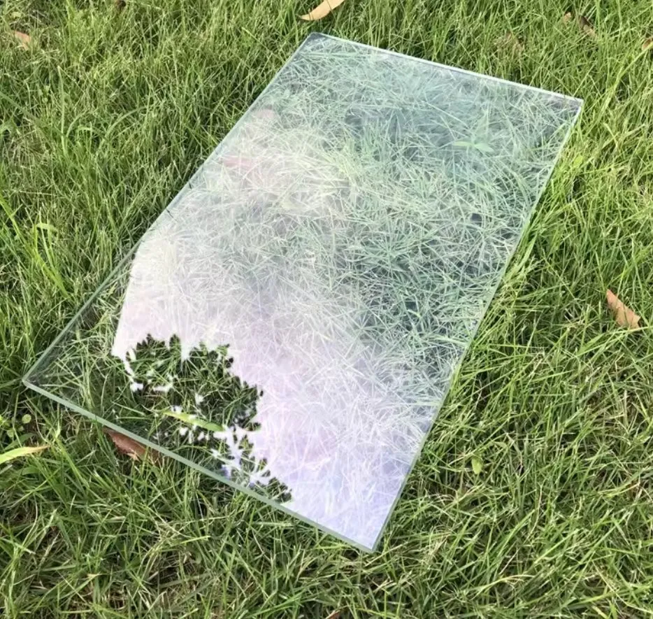 Ultra Transparent Glass