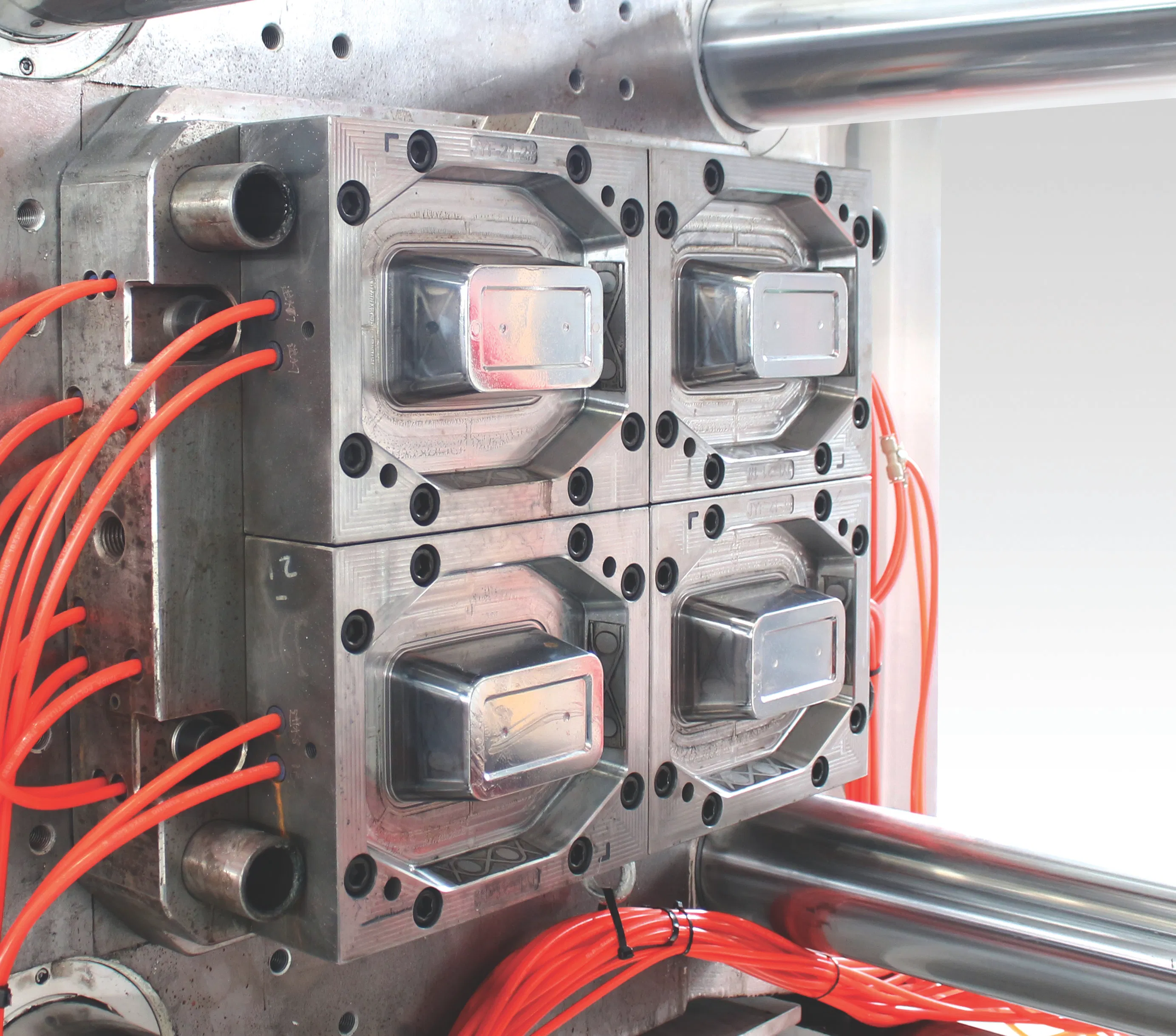 Hj/360ba High Speed Injection Molding/Moulding Production Line