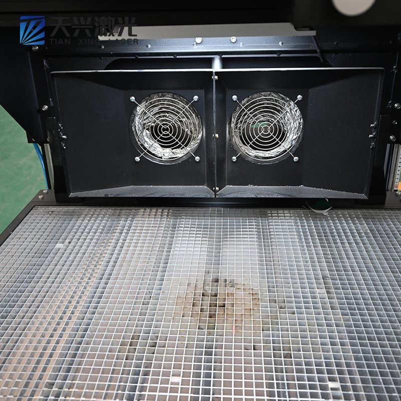 Garment Fabric Accessories Logo Printing Laser Marking Machine PVC Engraving Film Laser Engraving Machine