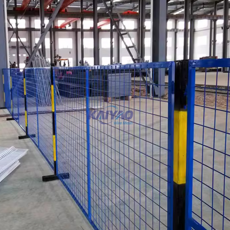 High-Quality Fence Isolation for Logistics Sorting Area, Galvanized Railing