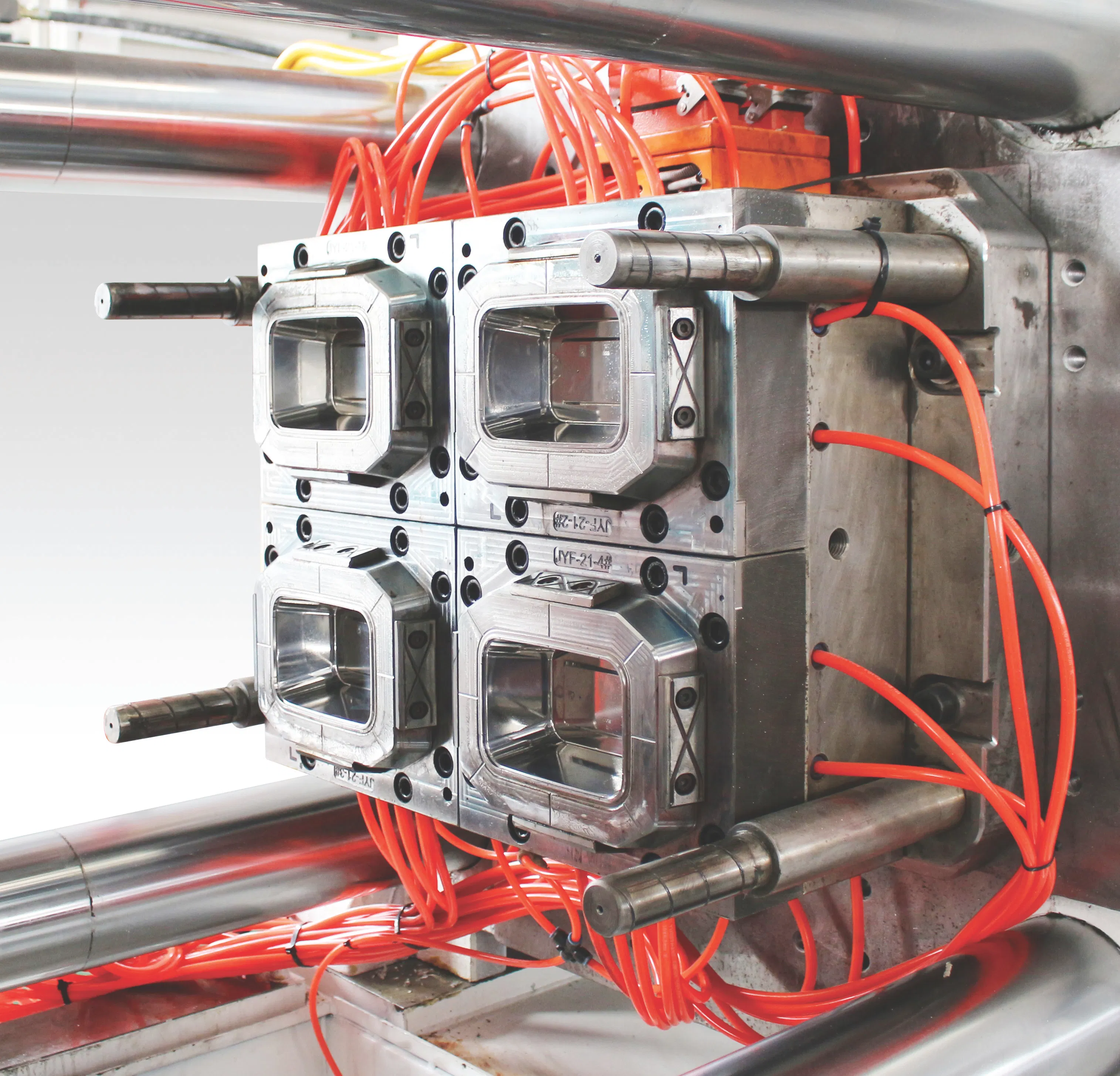 Hj/360ba High Speed Injection Molding/Moulding Production Line