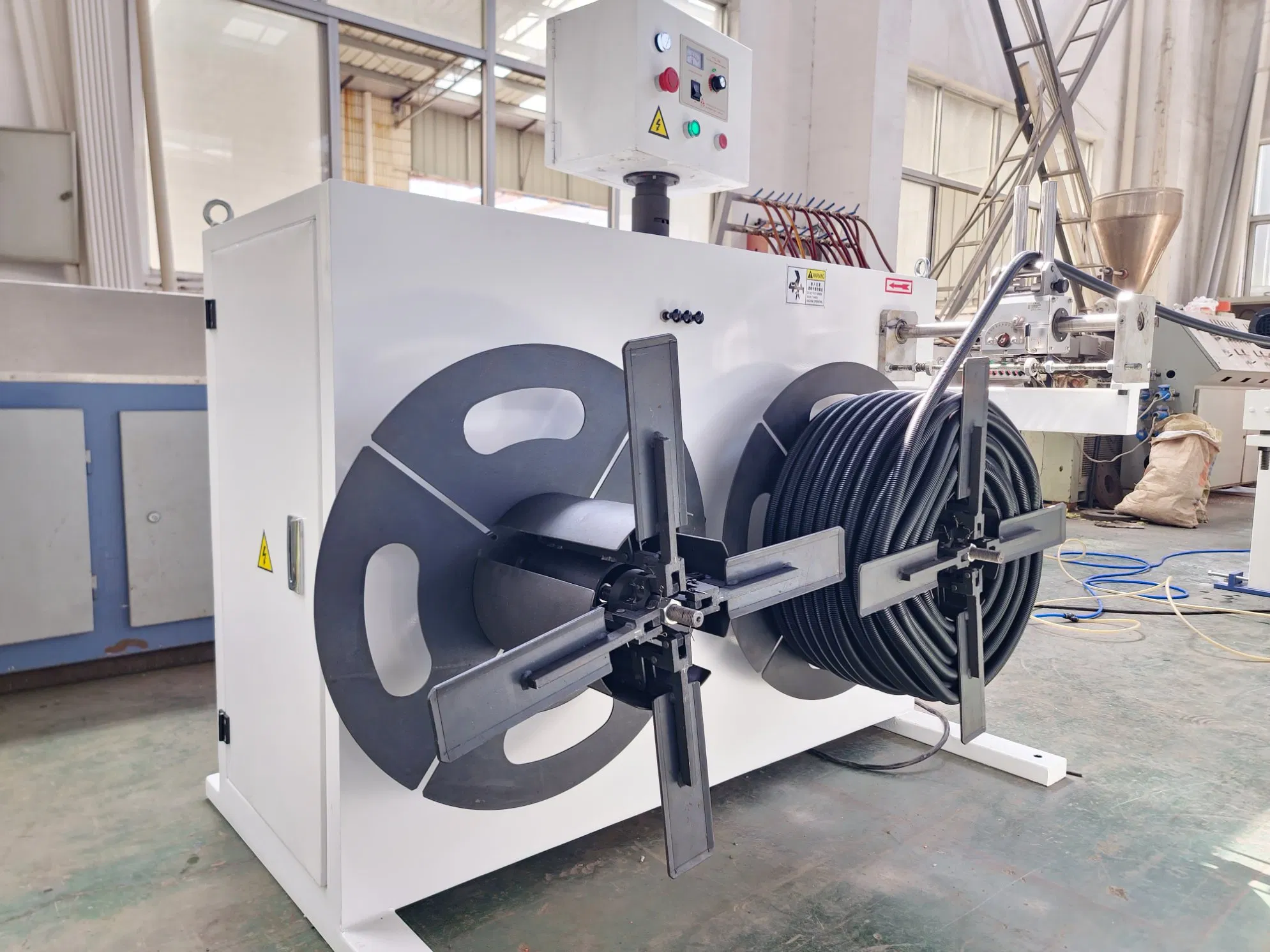 High-Quality PVC PP PE HDPE Corrugated Electrical Conduit Line