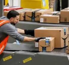 Air Transportation of Atomizer to Europe, Sensitive Goods, Cosmetics, Mobile Power Banks. Cargo Ship