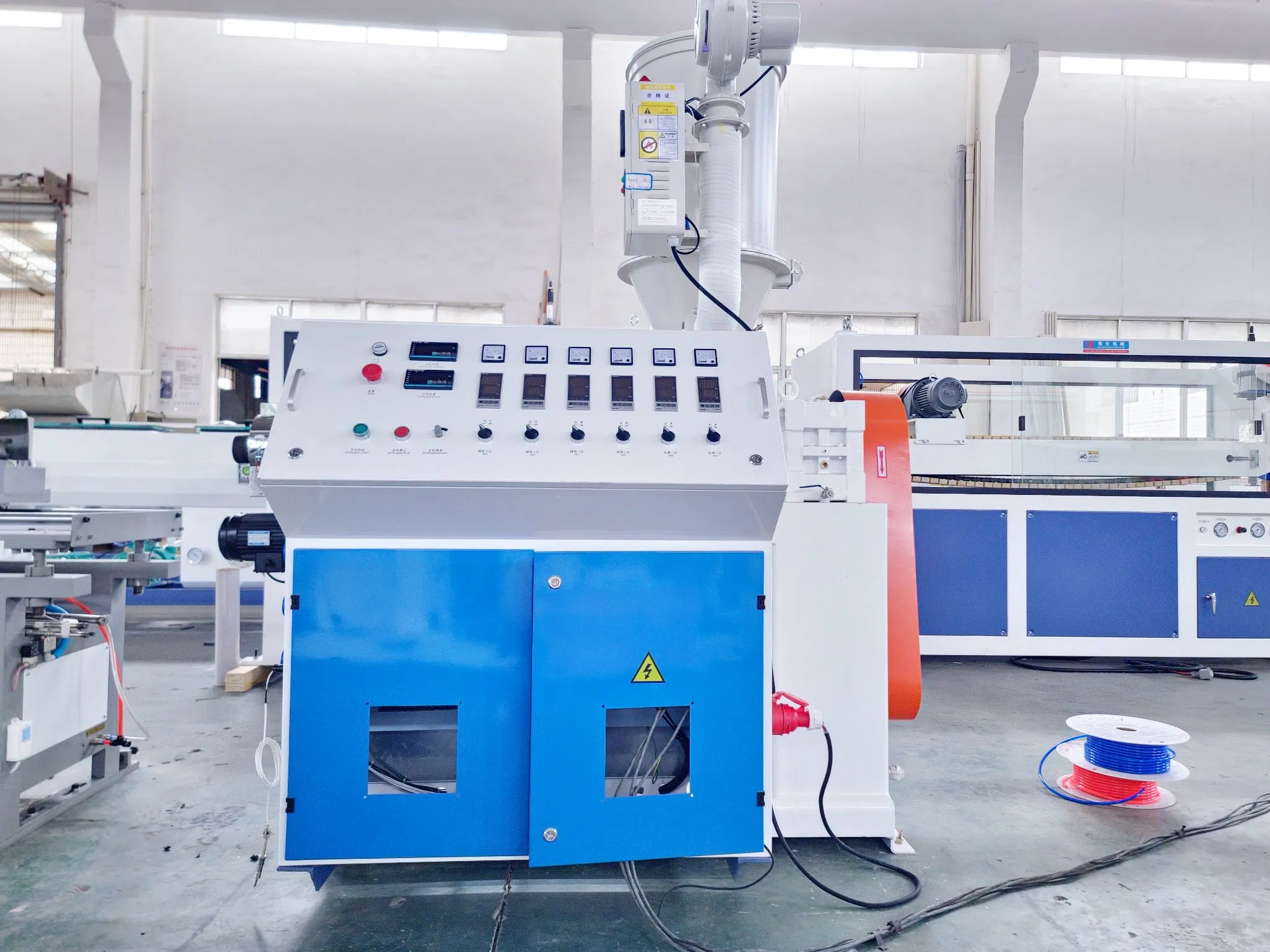 High-Quality PVC PP PE HDPE Corrugated Electrical Conduit Line