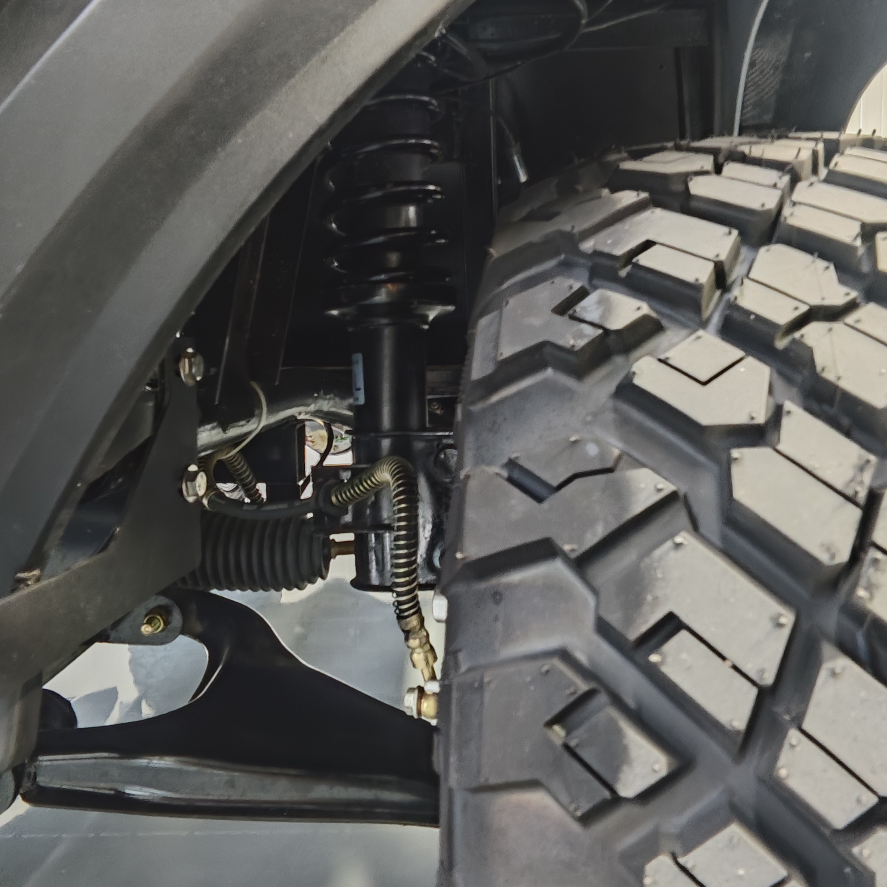 Damping suspension