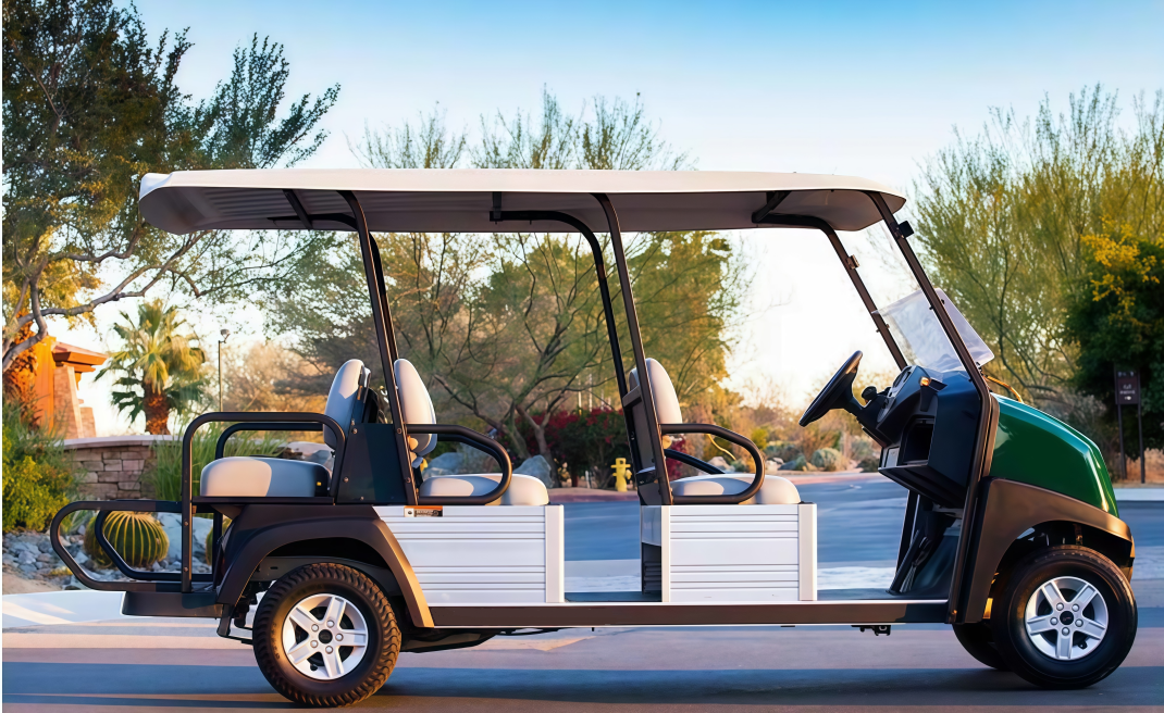 48V Transporter Utility Vehicle - 6 Seater Golf Cart , 92-95% Charging Efficiency Customizable Cargo Bed