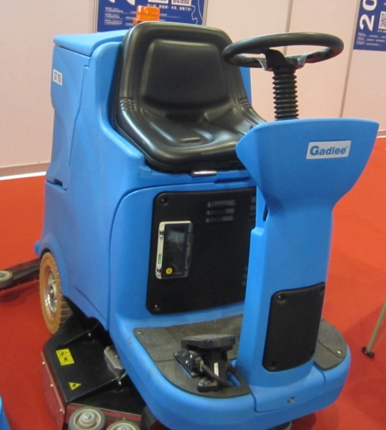 New Compact Sweeper Seat Sweeper Machine Part