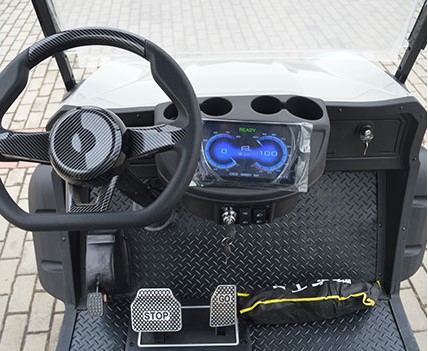 Long Battery Life 4 Seats Off Road Grey Electric Golf Car Equipped With 72V Powerful Motor For Scenic Spots Villa Areas