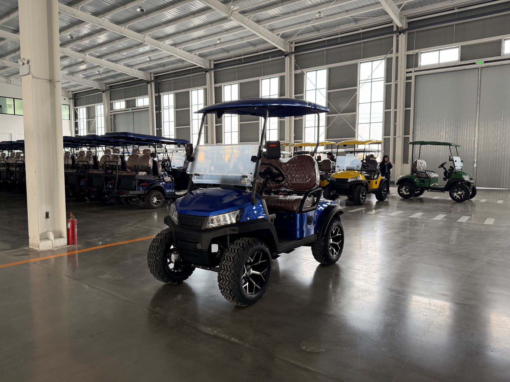 Customizable Colors All-Terrain Electric Golf Cart 2 Seater High Speed Off-road Utility Electric Cart With Golf Bag Rack