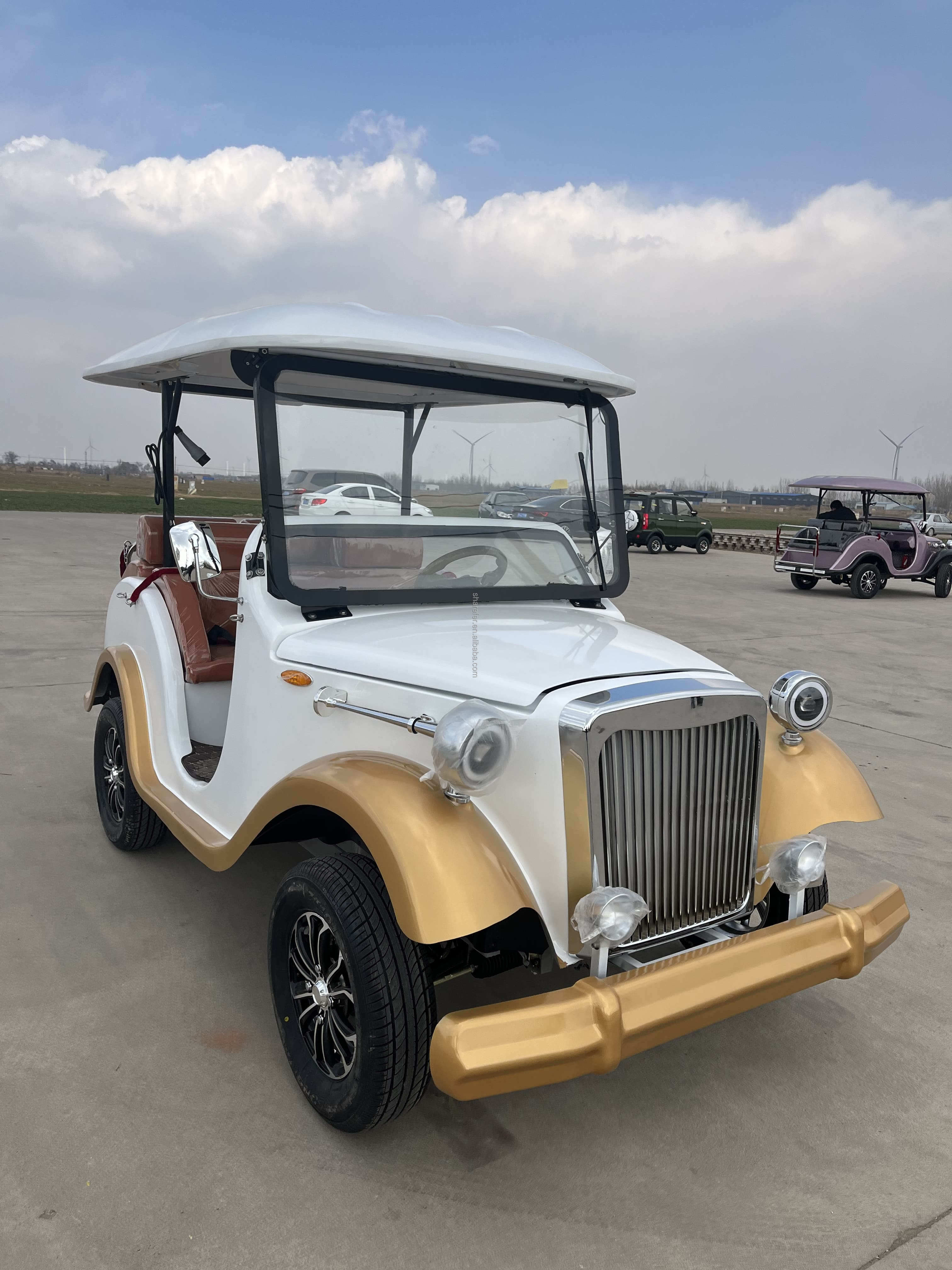 Sharefer 5 Seats Mini 72V Lithium Battery Electric Cart Vintage Classic Sightseeing Cars Best Electric Golf Carts