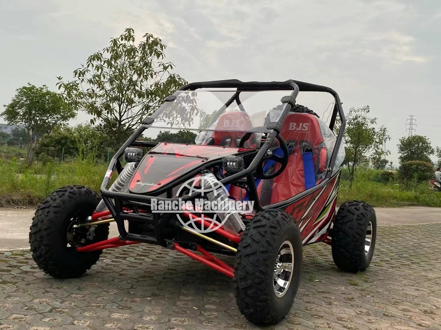 4 Seats 350CC off Road Electric Jeep Golf Cart CE Certified 2-Year Warranty Lead-acid Battery RC Customized Color