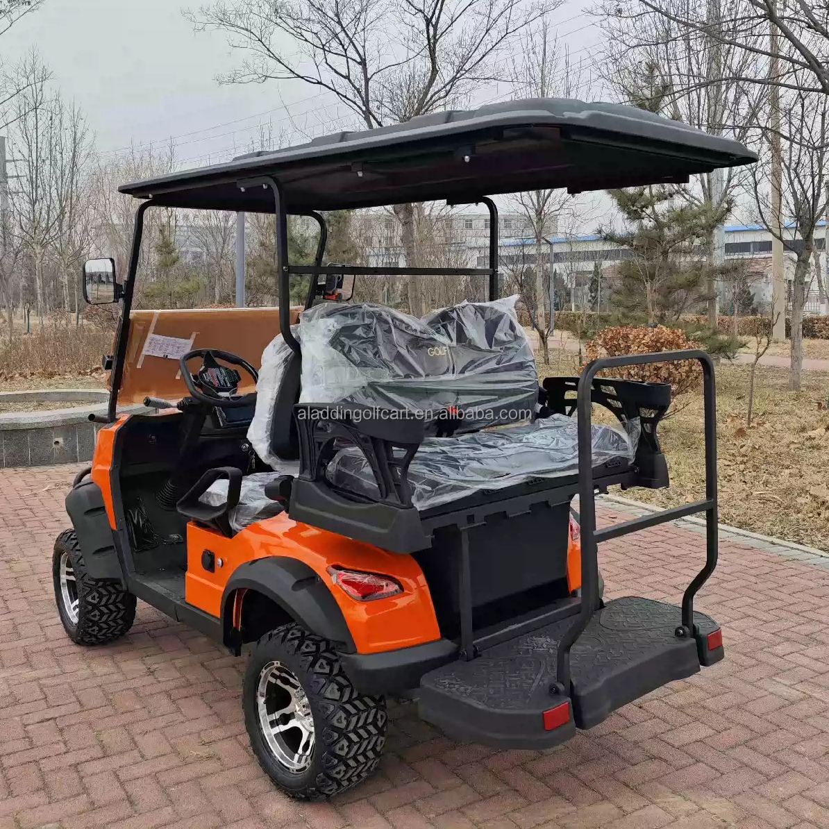 Classic Motorcycles Vehicle Golf Trolley Custom Battery 48 Volt Lithium Powered 4 Seater Electric Golf Cart