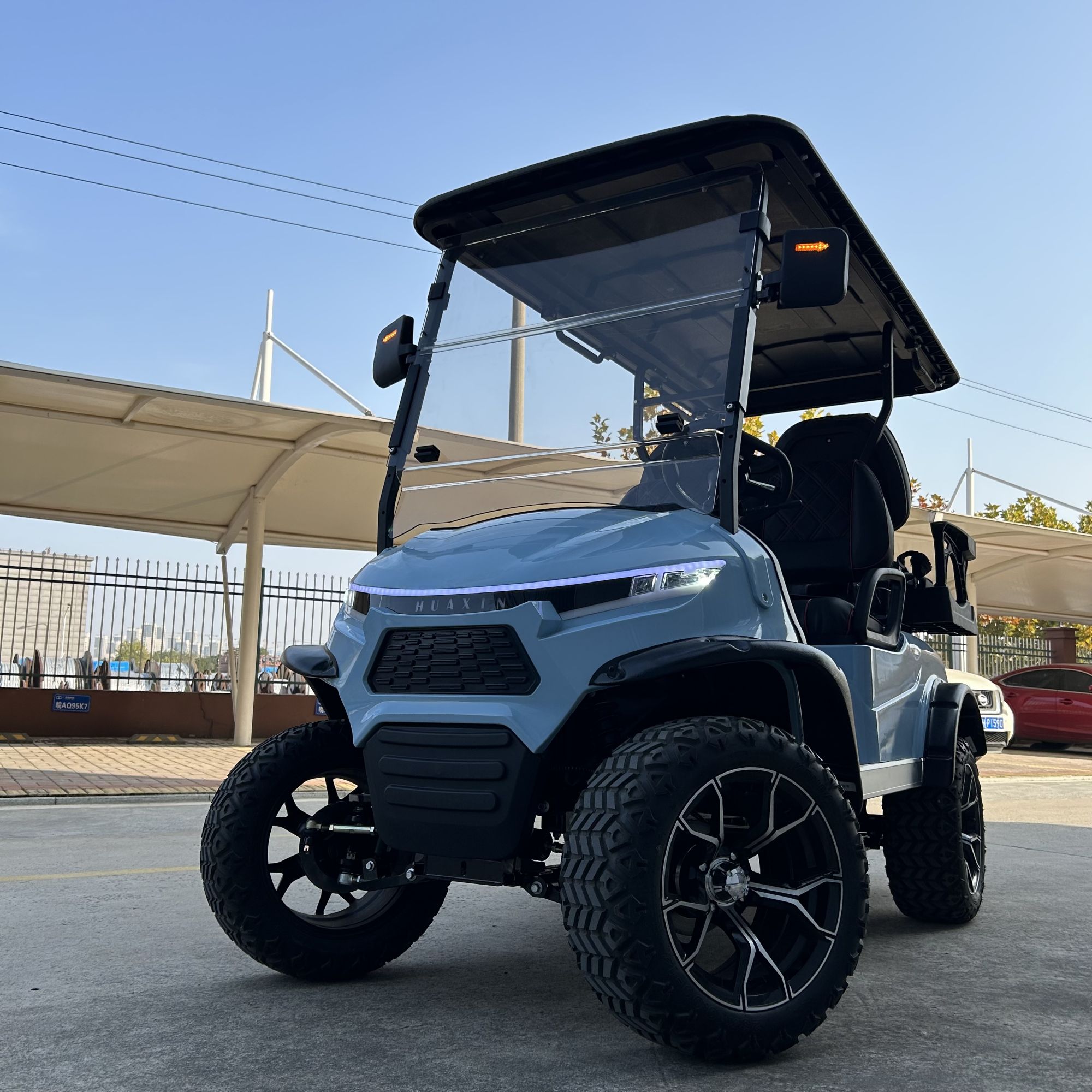 Off Road Street Legal 48v 72v Lithium Battery Karts Car Buggy Utility Vehicle 6 Seater Golf Cart Luxury