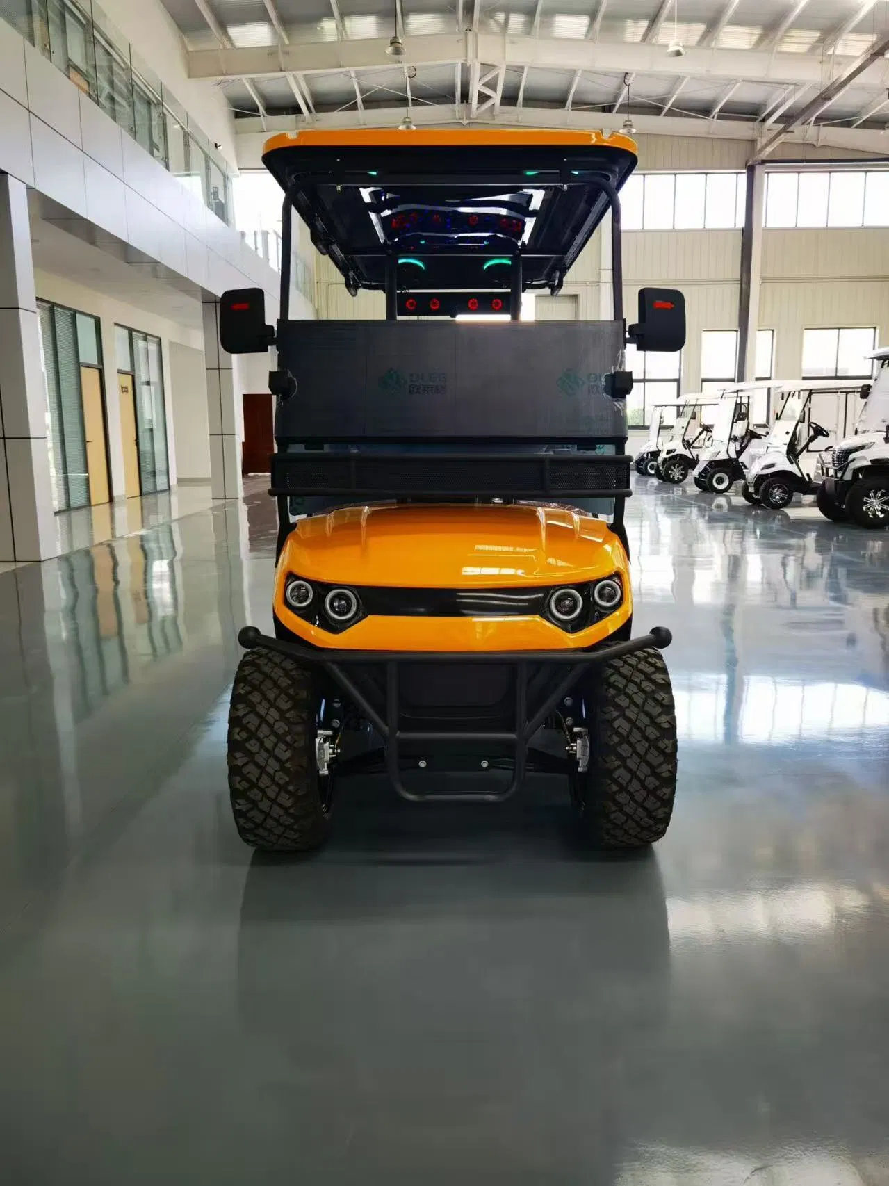 Chinese Mini Electric Utility Car Golf Course Go-Carts Available