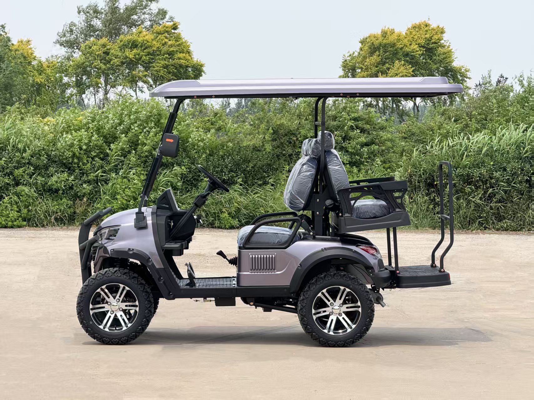 Wholesale Price 6 Seaters Utv 4x4 Gasoline Golf Cart Dab Radio Club Car Buggy Golf Cats Gas Powered