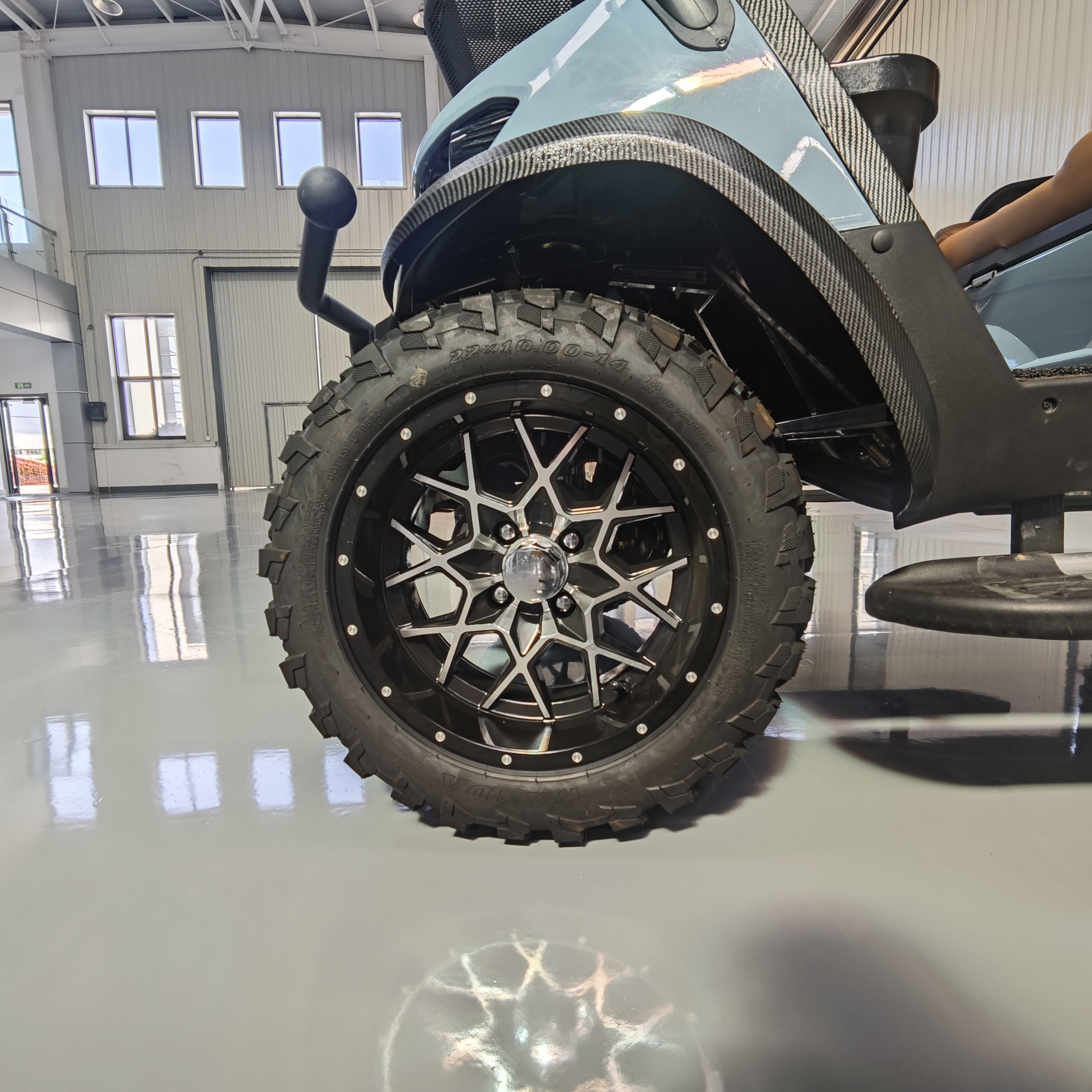 Off-road tire
