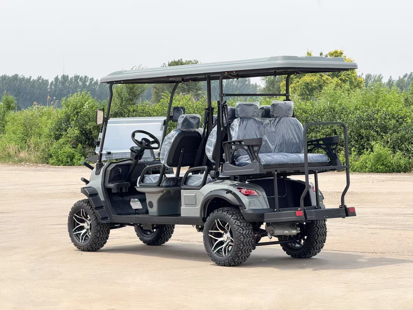 Wholesale Price 6 Seaters Utv 4x4 Gasoline Golf Cart Dab Radio Club Car Buggy Golf Cats Gas Powered