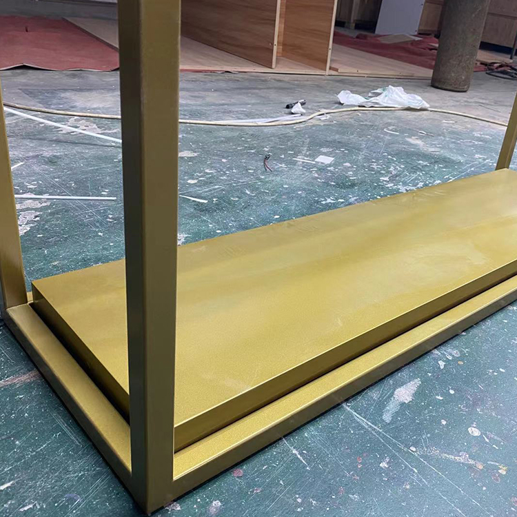 Fashionable Simple Garment Shops Stands Clothes Rack Gold Metal Retail Clothing Store Display Racks for Boutique