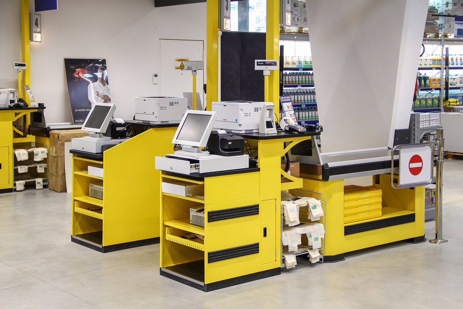 Supermarket Layout Solution