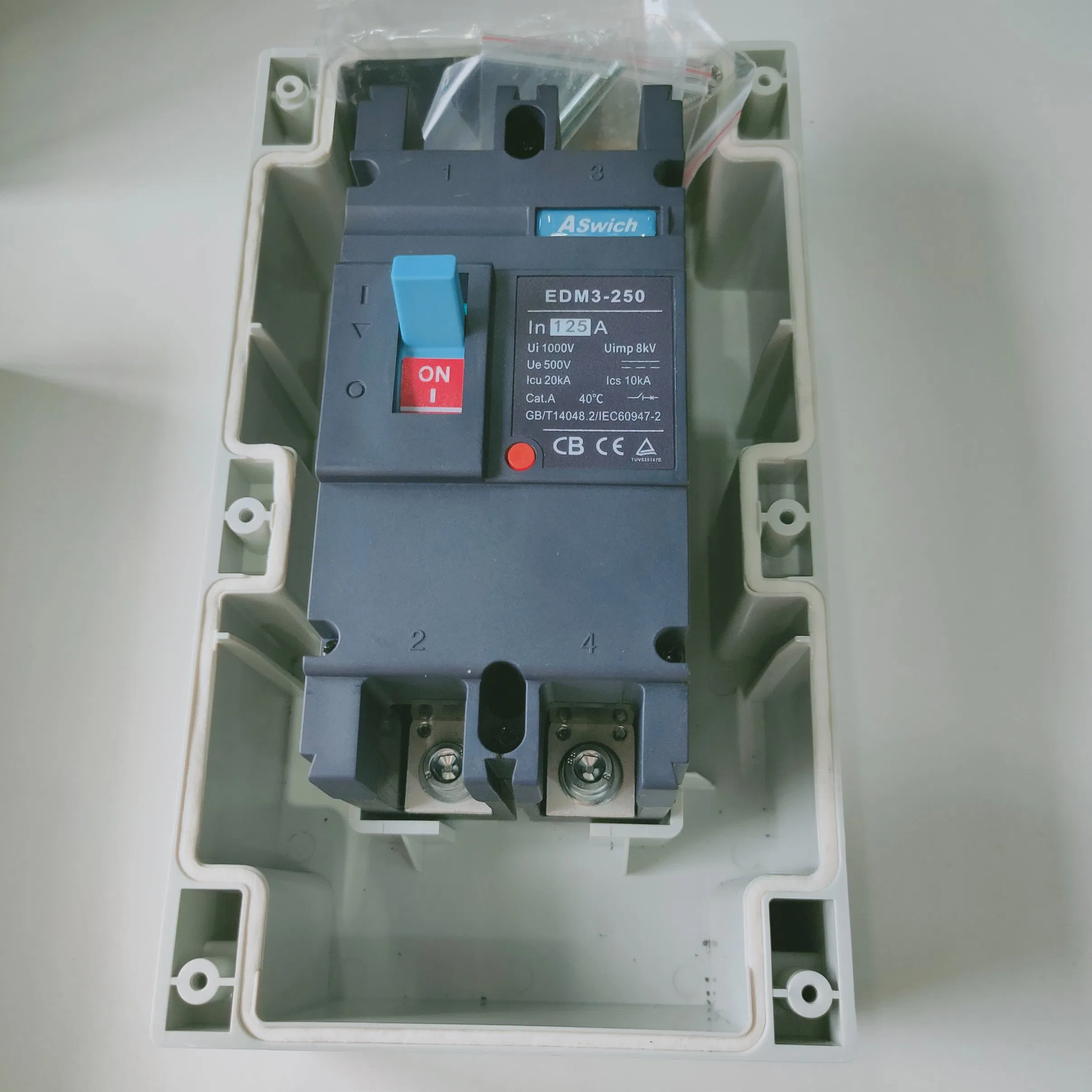 2 Pole 250A Molded Case Circuit Breaker DC MCCB in Factory Price for Electrical Panel Protection