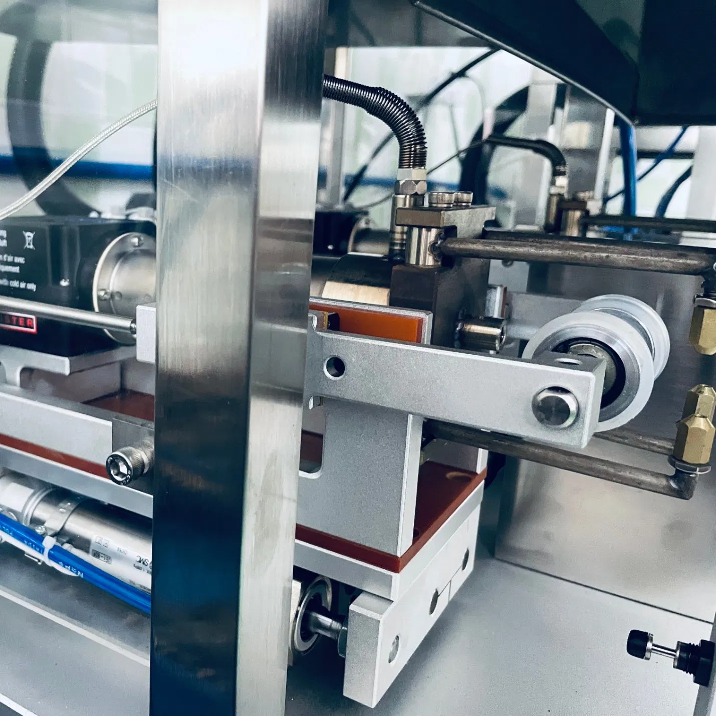 Medical Endotracheal Tube Balloon Bonding Manufacturing Devices