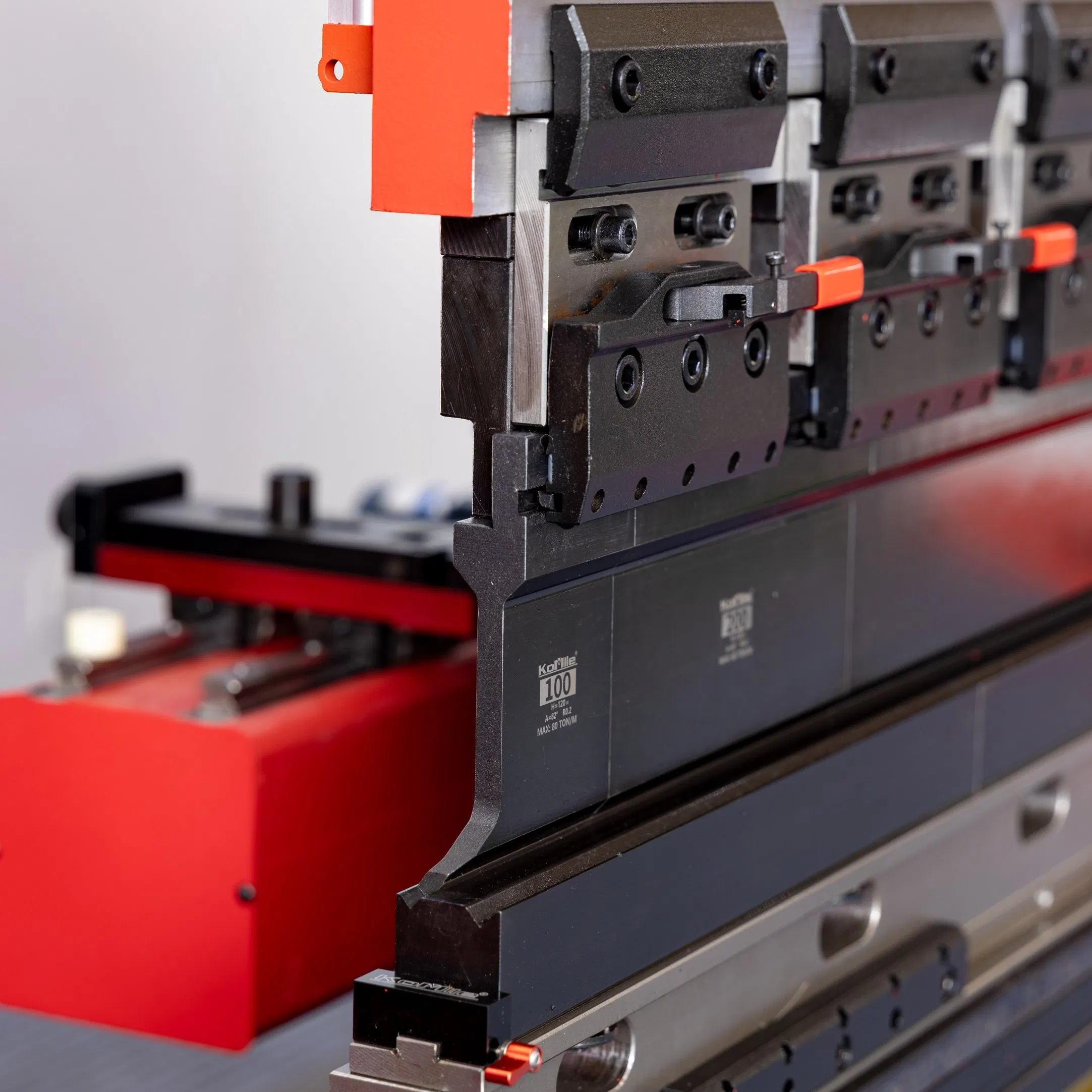 70t 110t 130t 170t 200t 6+1 Axis Metal Steel Automatic CNC Hydraulic Sheet Metal Bender Bending Machine Mechanical Plate Mini Power Press Brake