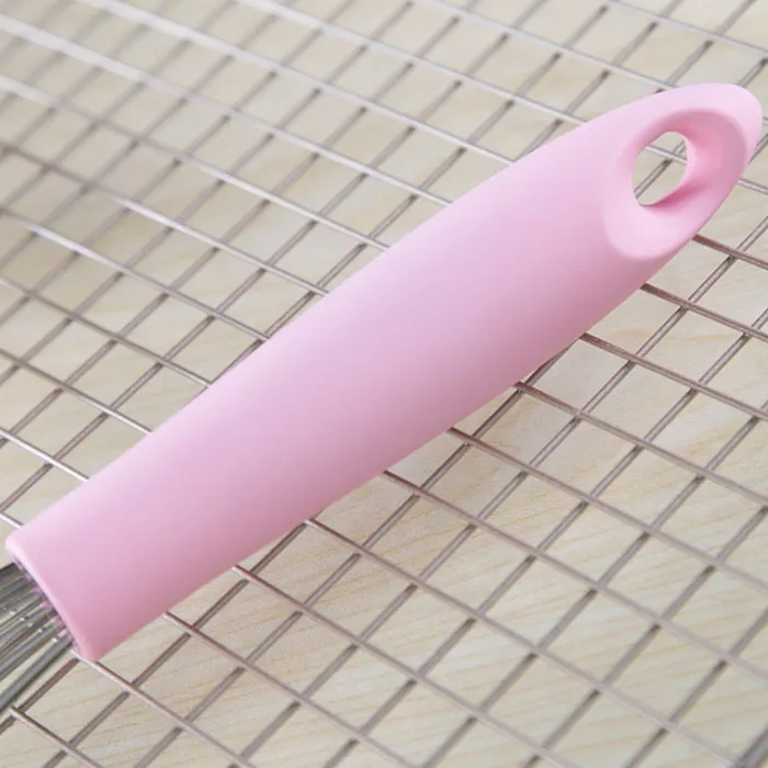 Egg Whisk Detail 4