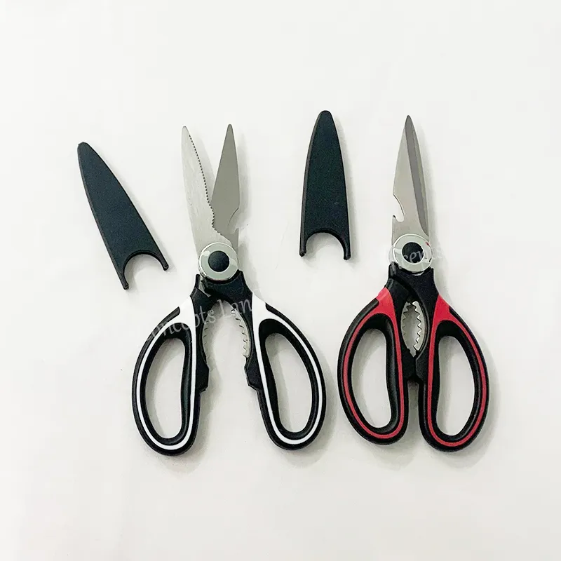 Multipurpose Kitchen Shears Detail