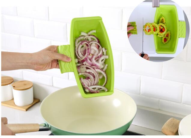 Multi Functional Greater Portable Kitchen Tools 9 in 1 Plastic Collapsible Chopping Cutting Board with Folding Strainer Colander
