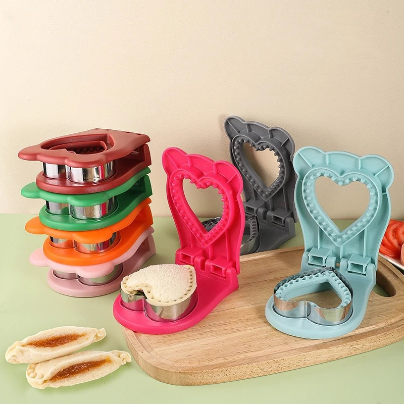 DIY Pocket Bread Toast Press Cutting Tool Kitchen Gadgets Ez28505