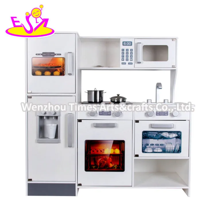 Wooden Kitchen Toy 1