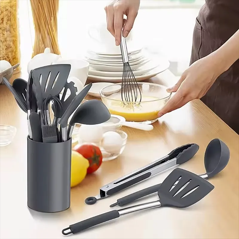 Utensil Set Detail 1