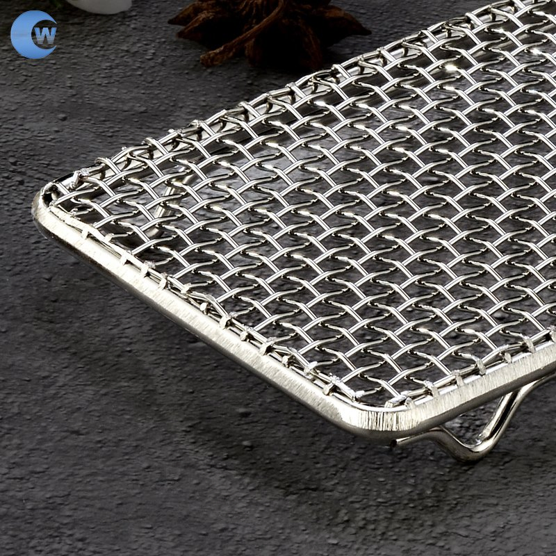 BBQ Wire Grill Basket Outdoor Camping Barbecue Accessories with Wooden Handles