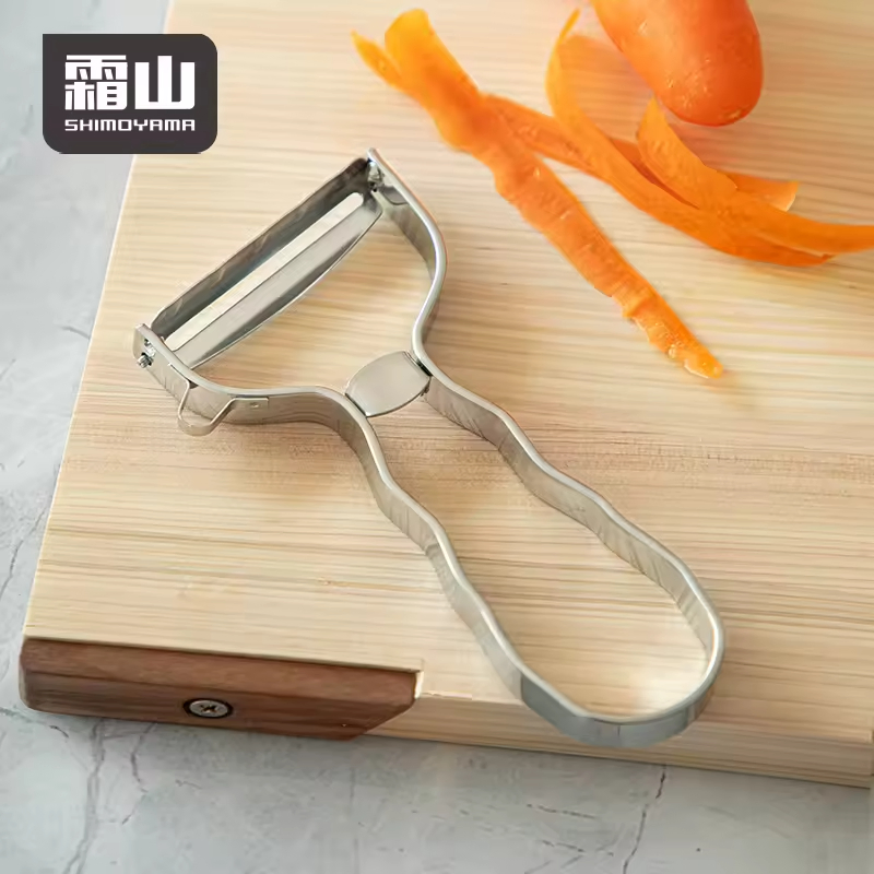 Shimoyama Lightweight Metal Hand-Held Fruits &amp; Vegetable Peeler Easy to Use Cutting Tool for Convenient Food Preparation