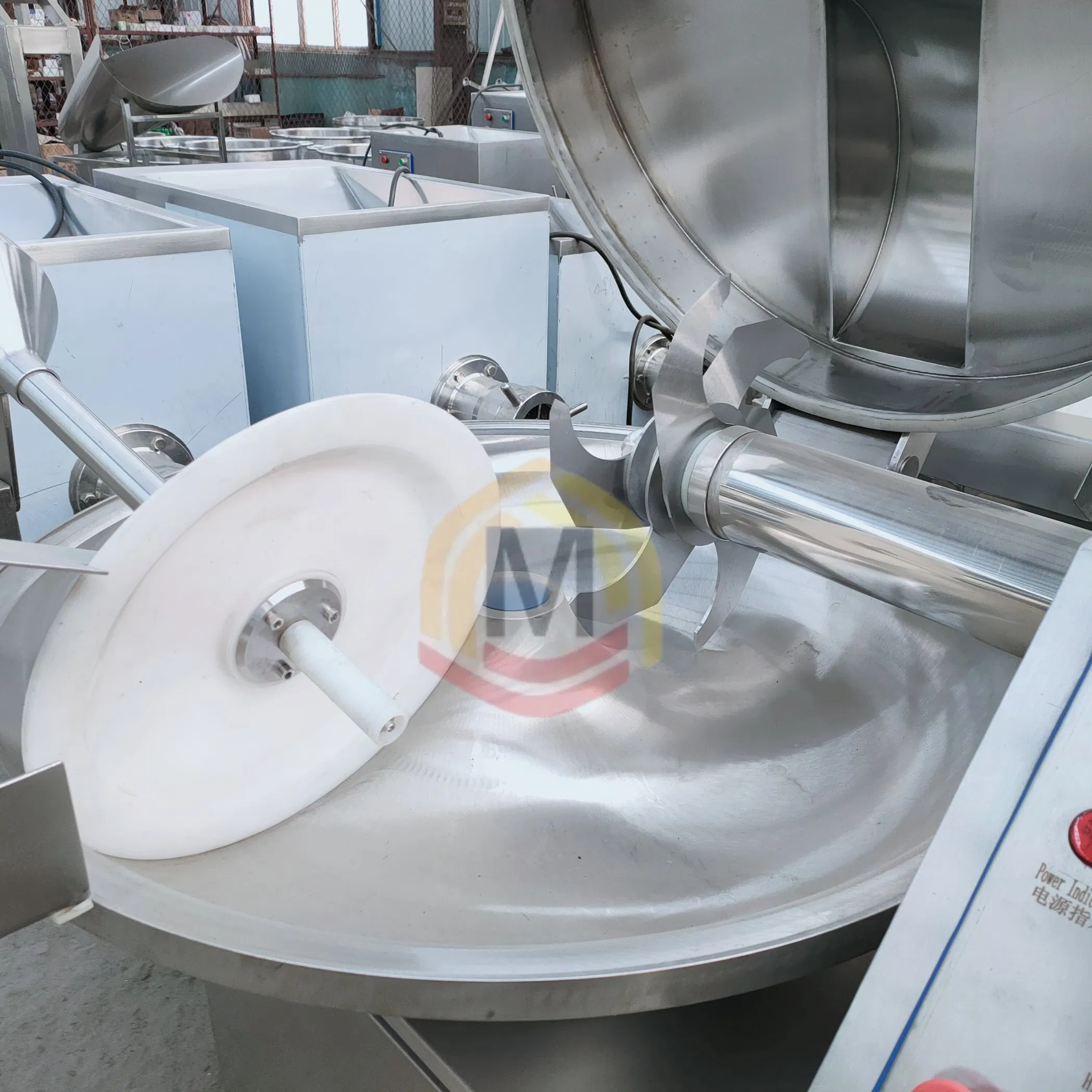 Heavy Duty Vegetable Meat Chopper with High Speed Blades for Industrial Food Preparation