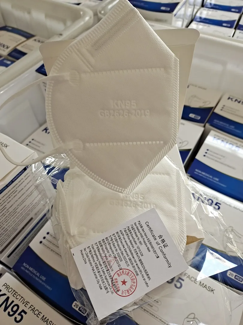 Protective Non Woven Disposable Earloop Respirator 95% PPE N95 Mask