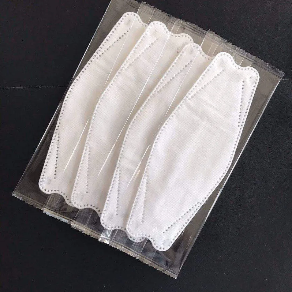 Korean-Style Kf94 Face Mask, Disposable 3D Protective Facemask in Black/White, 4-Ply Melt-Blown Mask for Adults, Bulk Wholesale