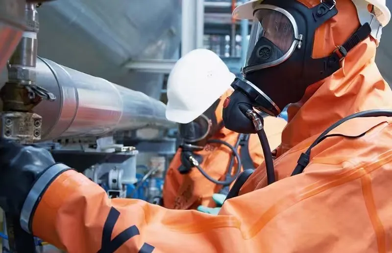 Industrial Full-Face Dust Face Shield Gas Combination Mask Product Features