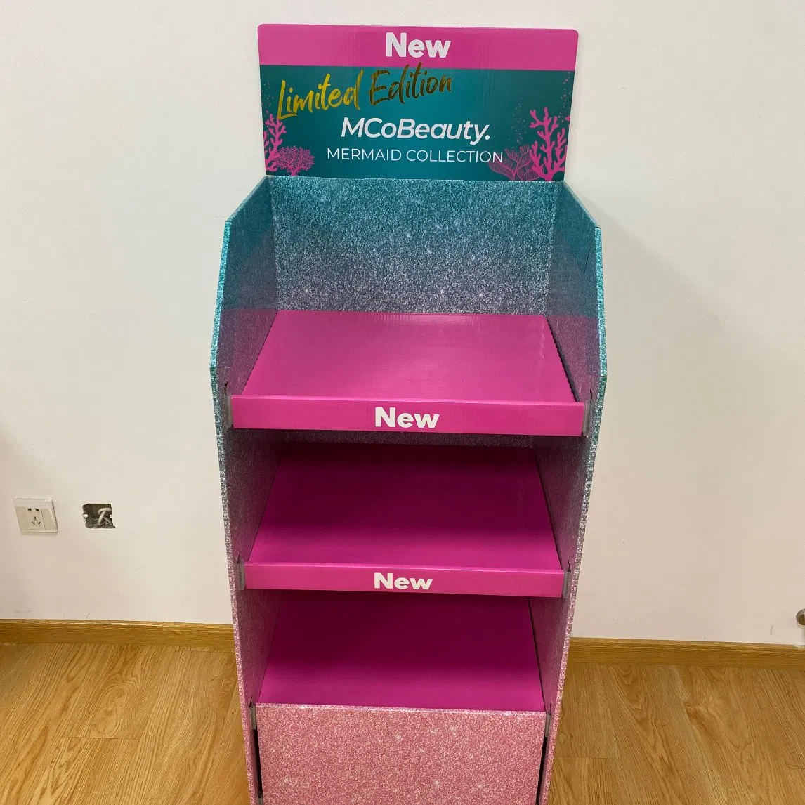 Custom 3 Tier Gift Set Promotion Cardboard Paper Product Floor Display Rack