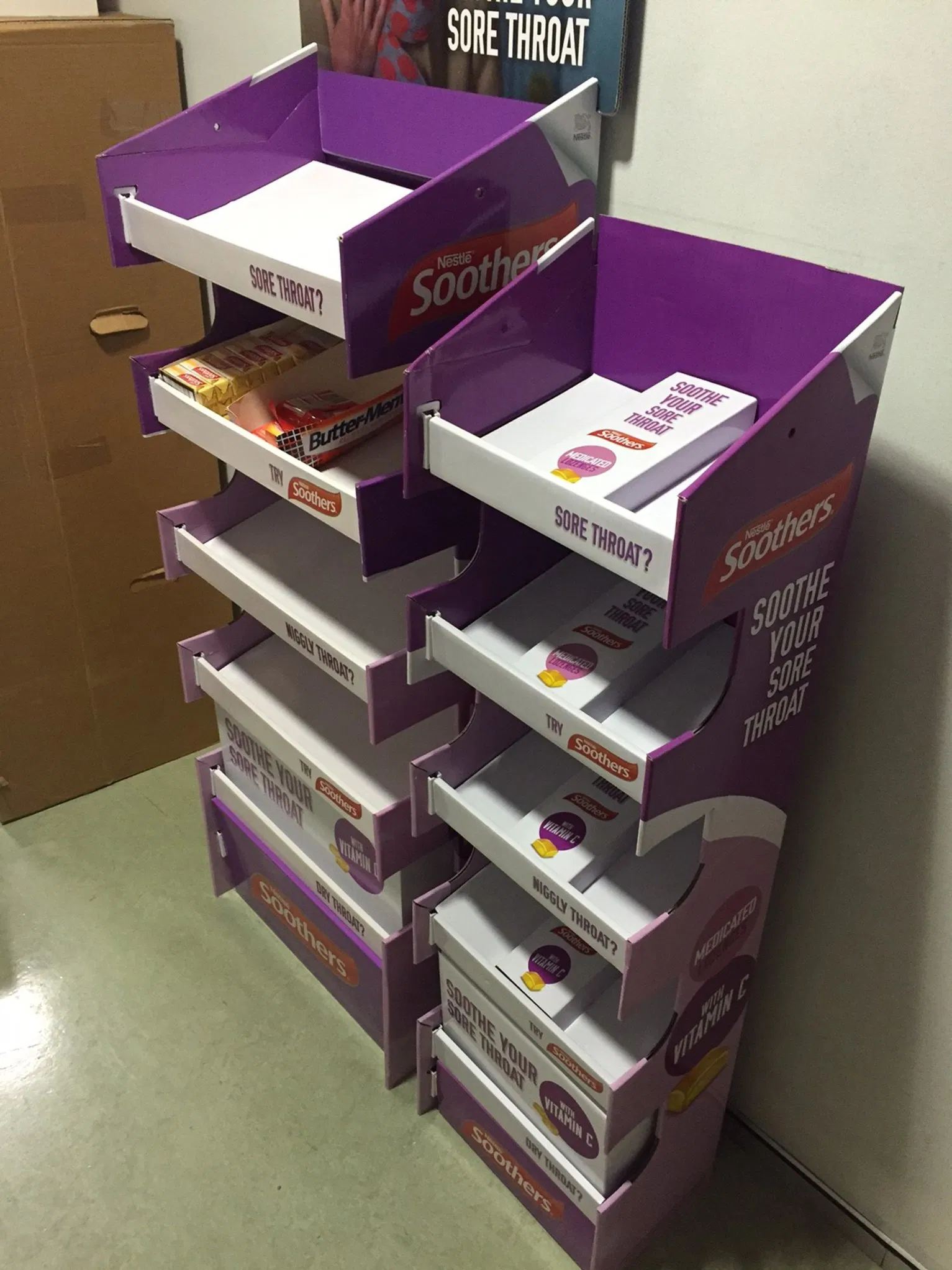 Custom Printed Cardboard Paper Pop Display Stand for Chips Pegboard Tower