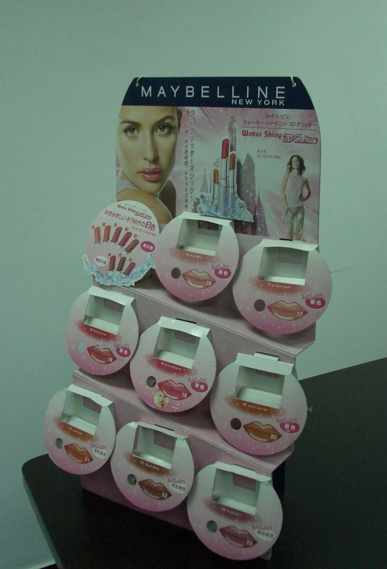 Handbag Recycled Carton Standing Display with Hooks Cardboard Hook Display Rack