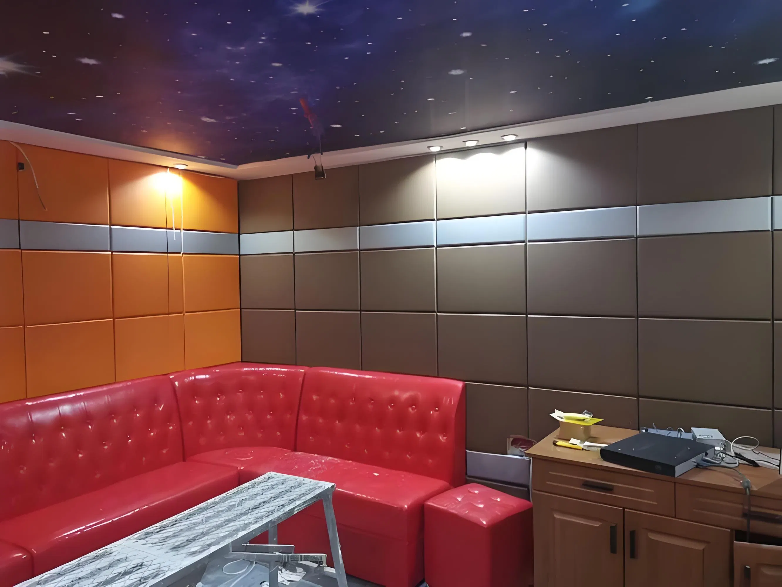 High Quality Fiberglass Fabric Wrapped Fireproof Acoustic Wall Panel and Ceiling Panel for Home Theaters