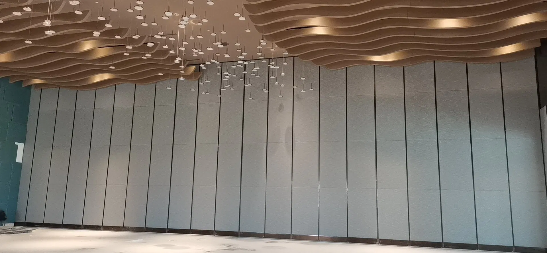 Durable Wooden Hanging Movable Room Dividers Acoustic Partition Walls Price