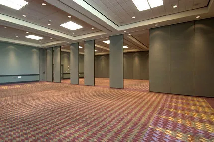 Premium Acoustic Operable Wall Panels for Flexible Spaces