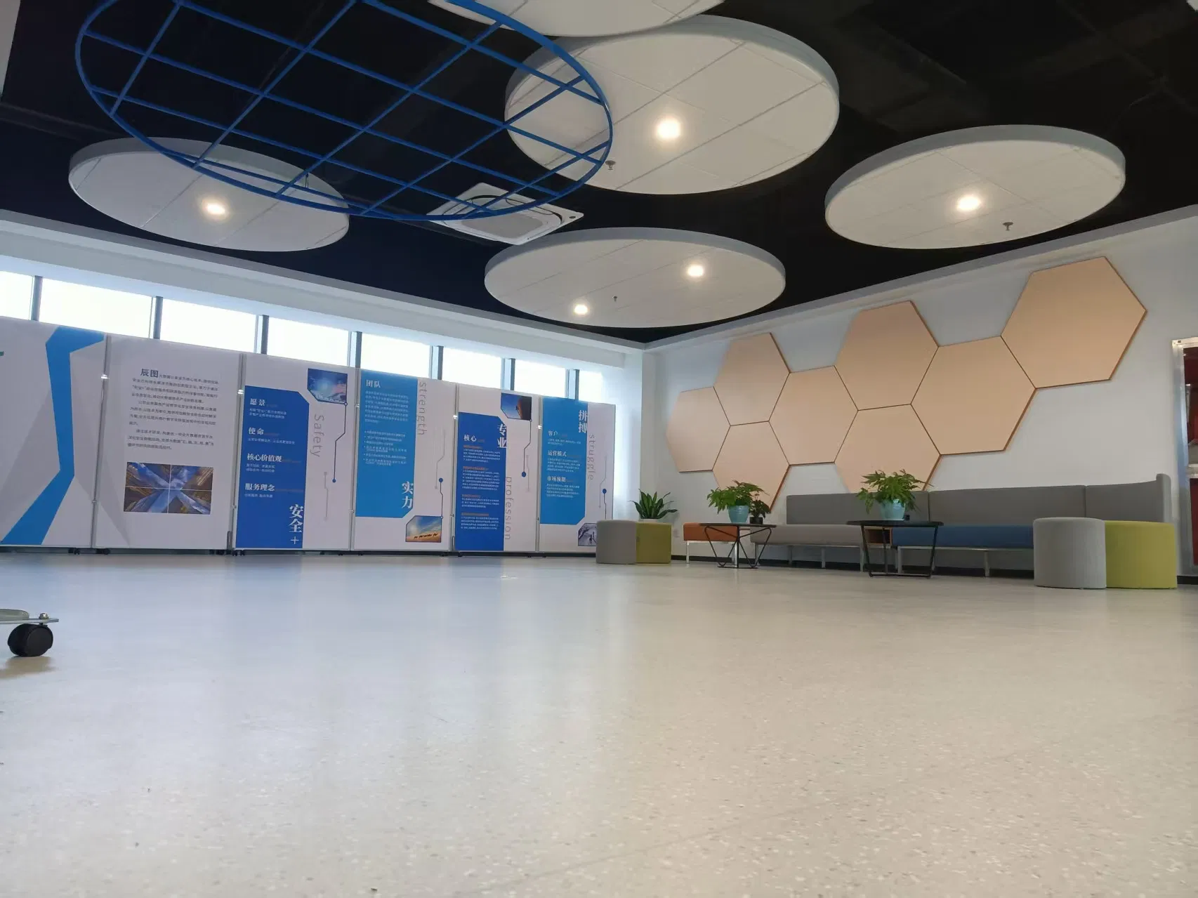 Acoustic Master Acoustic Suspension Solution with Sustainable Fiberglass Formula Nrc 0.9 Approved