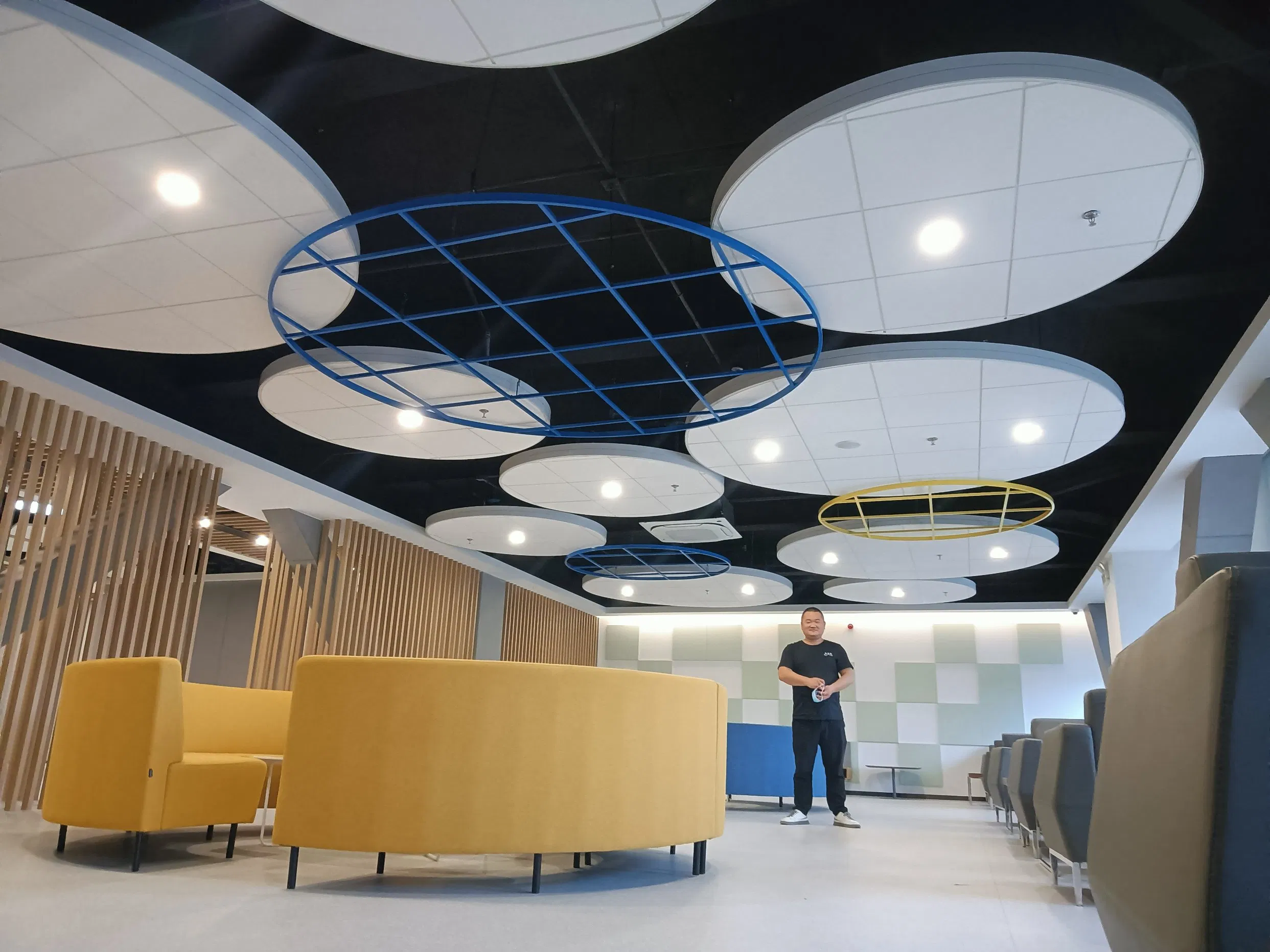 Acoustic Master Acoustic Suspension Solution with Sustainable Fiberglass Formula Nrc 0.9 Approved