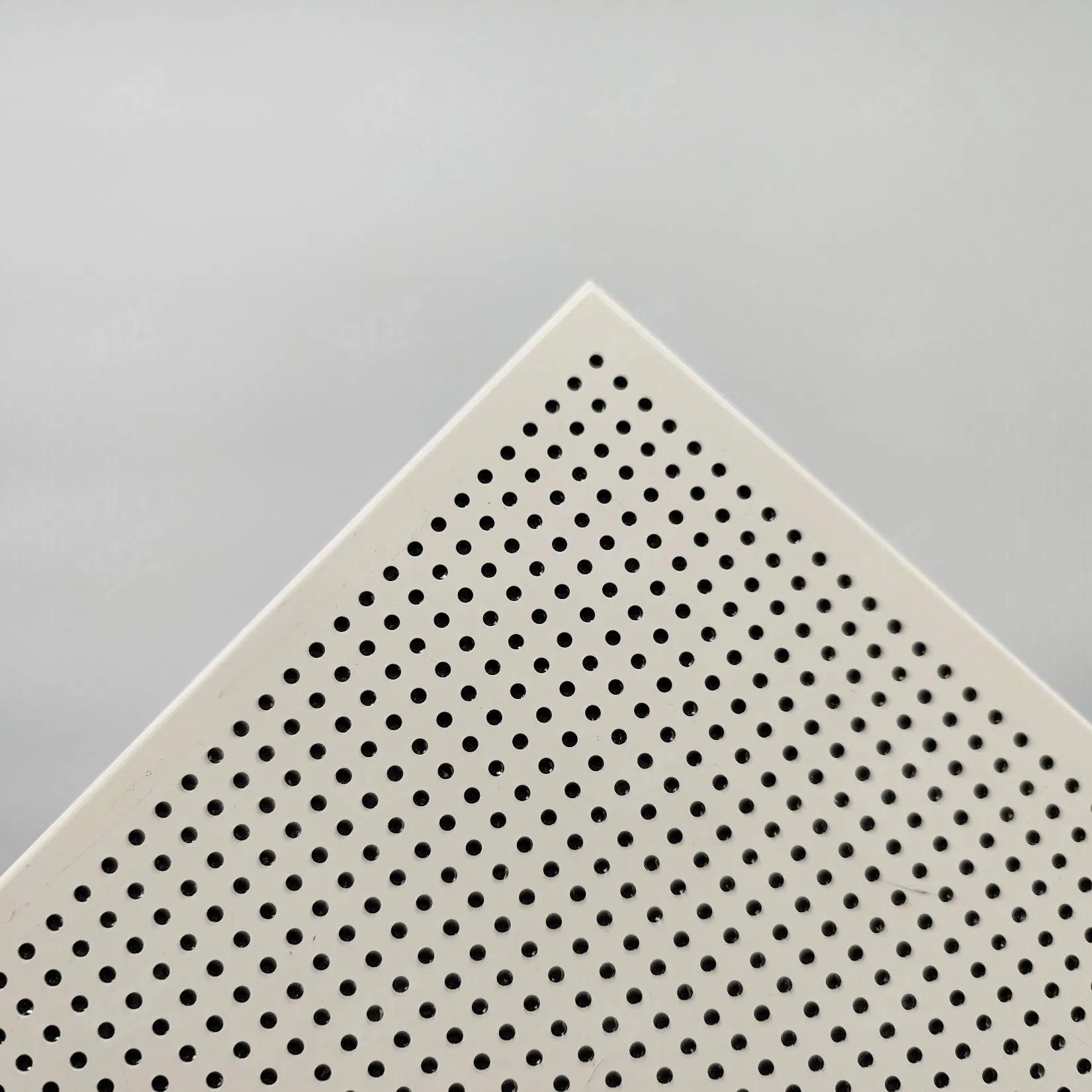 Perforated Aluminum Honeycomb Panel Engineered Perforation Pattern Acoustic Performance for Auditoriums