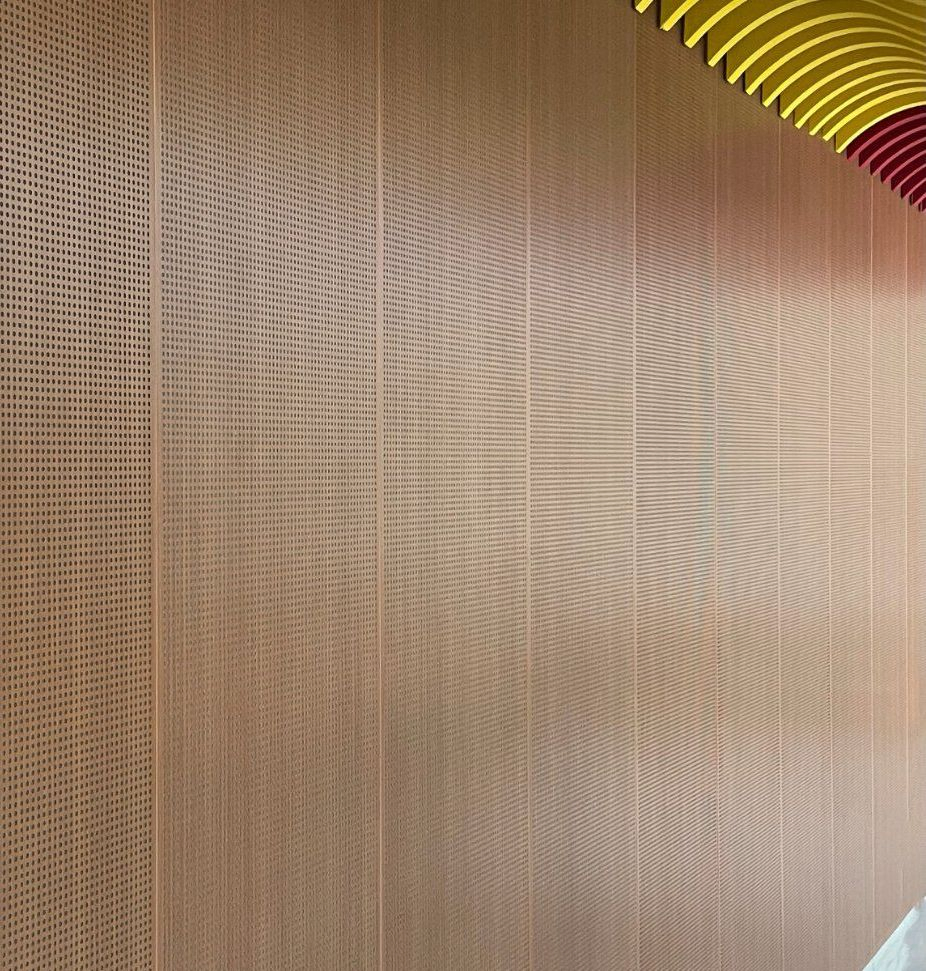 Prefabricated Wood Pattern Aluminium Perforated Acoustic Wall Panel Sound Absorption