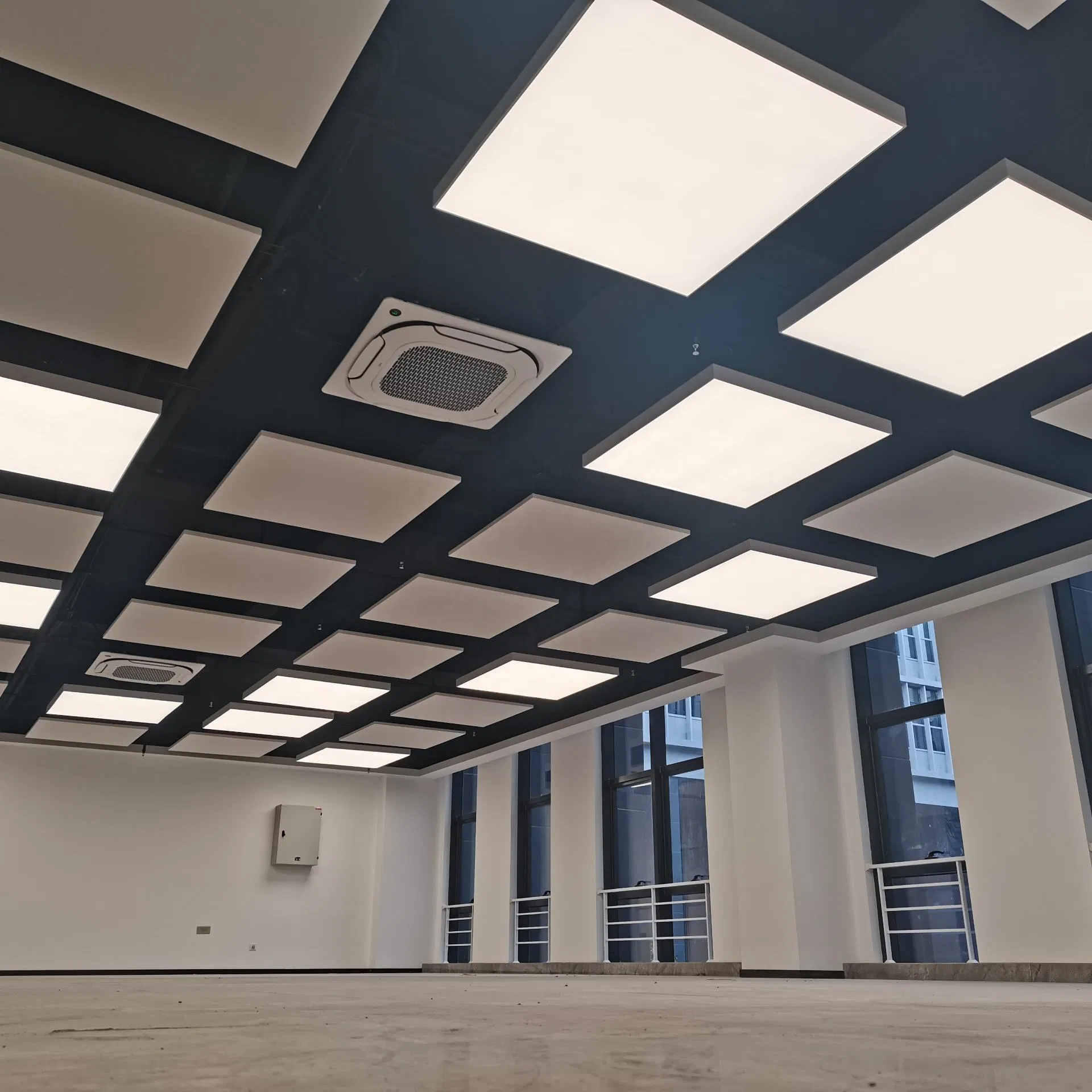 Sustainable Fiberglass Acoustic Clouds with 0.9 Nrc for Lively Talk