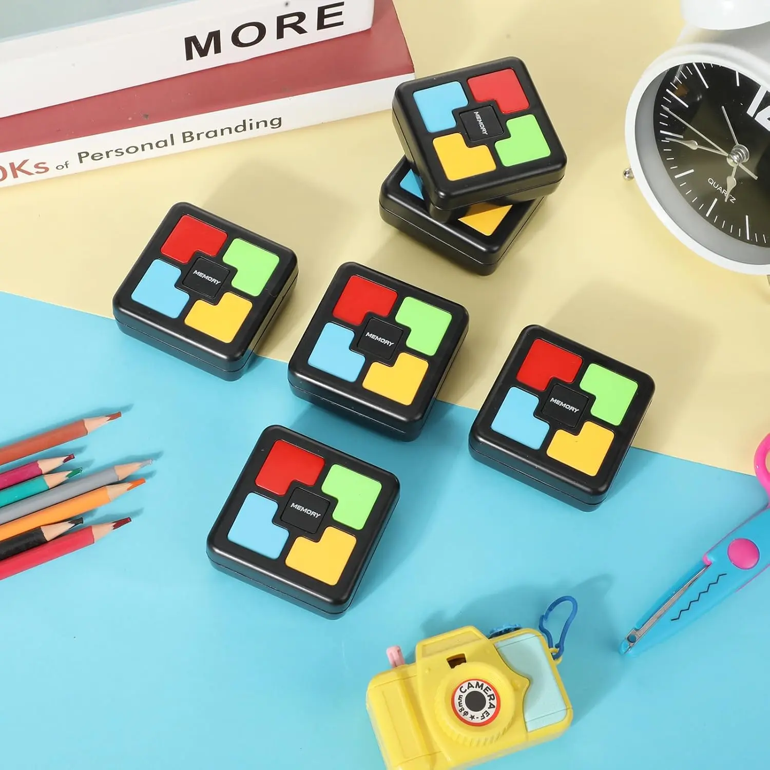 Cheap Light Up Memory Game Handheld Electronic Color Puzzle Toy Manufacturer, Supplier
